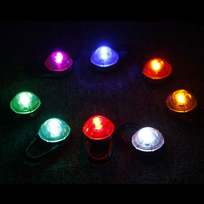 شراء ضوء في الكلب المظلم علامات هوية مقاومة للماء 3 أوضاع كلب علامة لامعة التصنيع عبر الإنترنت